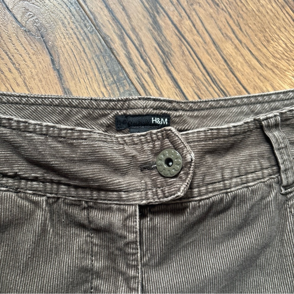 H&M Brown Low Rise Corduroy Pants Women’s Size 14 Straight Leg Y2K Casual - Picture 3 of 5